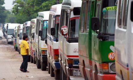 MICREROS ANUNCIAN PARO INDEFINIDO DESDE EL 3 DE FEBRERO