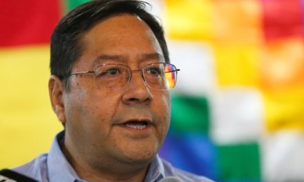 ARCE DICE QUE ES PRECANDIDATO DEL MAS Y NO VE POSIBLE UNA RECONCILIACIÓN CON EVO