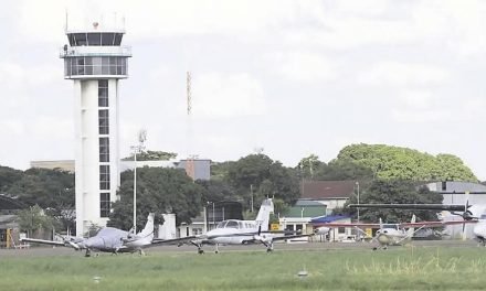 ASESINOS DEL CAPITÁN FUGARON A TRAVÉS DE EL TROMPILLO Y LA FISCALÍA ALLANÓ UN HANGAR