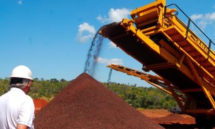 BOLIVIA INICIA EXPORTACIÓN DE HIERRO A ARGENTINA CON ENVÍO DE 25.000 T