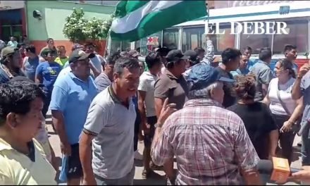 VECINOS INTENTAN DESBLOQUEAR OCTAVO ANILLO DEL CAMBÓDROMO