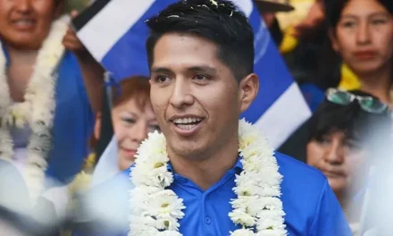 ANDRÓNICO JUSTIFICA SU AUSENCIA EN EL CONGRESO ‘EVISTA ’ DE VILLA TUNARI