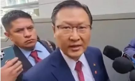 CHI REITERA PEDIDO PARA QUE ARCE “BAJE” SU CANDIDATURA