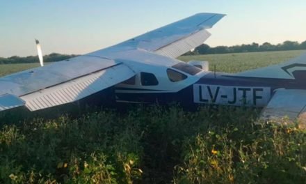 HALLAN AERONAVE CON BANDERA BOLIVIANA ABANDONADA EN ENTRE RÍOS