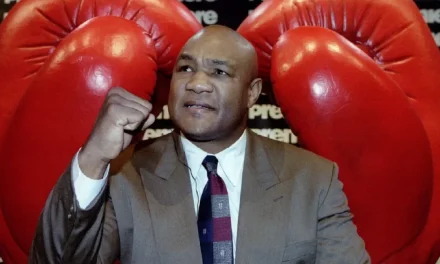 DOLOR EN EL MUNDO DEL BOXEO: MURIÓ EL LEGENDARIO GEORGE FOREMAN