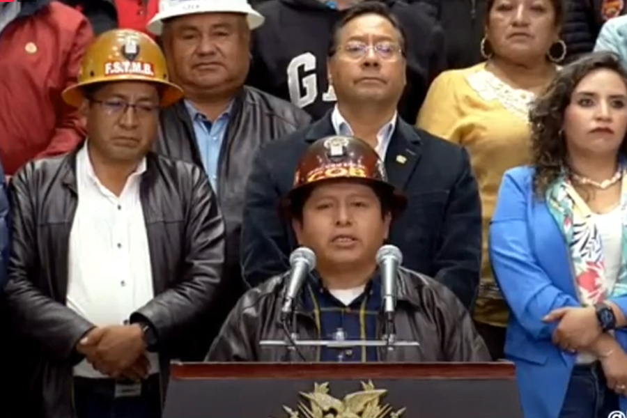 COB ASEGURA QUE HAY PLATA EN BOLIVIANOS, LO QUE FALTA SON DÓLARES