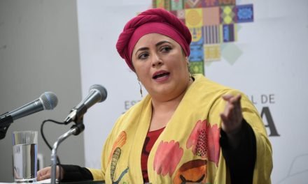 GOBIERNO CONVOCA A UN ENCUENTRO POR LA “ESTABILIDAD Y LA DEMOCRACIA”