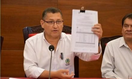 GOBERNADOR DE TARIJA PLANTEA BAJAR SU SUELDO Y EL DE ASAMBLEÍSTAS A LA MITAD
