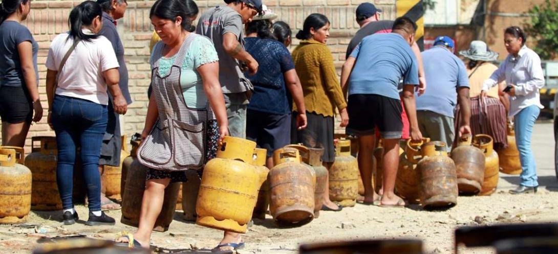 DENUNCIA DESABASTECIMIENTO DE GAS EN CHIMORÉ GARRAFA CUESTA HASTA 60 BS.