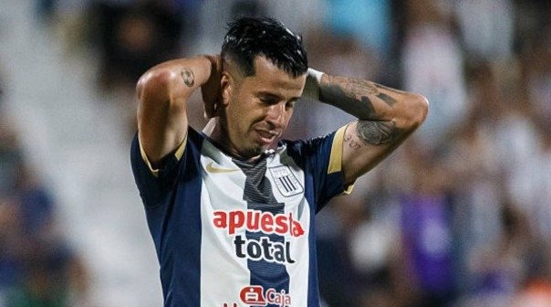 JUGADOR LLAMO “BOLIVIANO” AUN HINCHA Y ES SANCIONADO POR CUATRO MESES