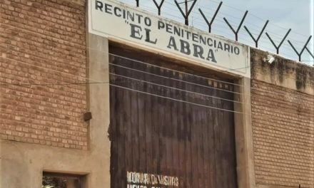 DESTITUYEN AL DIRECTOR DE RÉGIMEN PENITENCIARIO DE COCHABAMBA Y SUSPENDEN LAS VISITAS DE ZÚÑIGA 