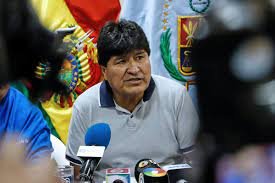 POLICÍA DESMIENTE DESPLIEGUE EN EL TRÓPICO DE COCHABAMBA Y NIEGA OPERACIÓN CONTRA EVO