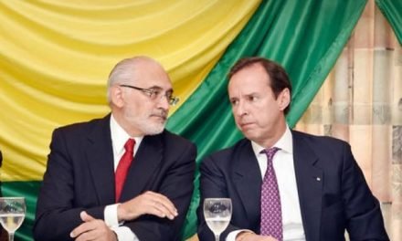 TUTO MANDA CARTA A MESA Y PIDE QUE LAS ENCUESTAS TENGAN EL AVAL DEL TSE