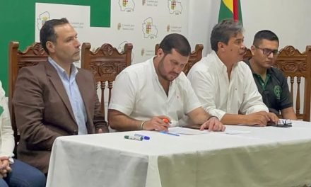 CÍVICOS CONVOCAN A REUNIÓN DE EMERGENCIA: “LA DIVISIÓN NOS ESTÁ DESTRUYENDO”