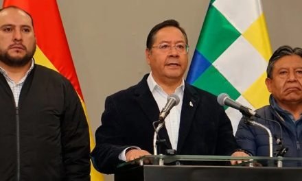 ARCE RATIFICA QUE NO RENUNCIARÁ Y QUE CONTINUARÁN LOS OPERATIVOS PARA DESBLOQUEAR VÍAS