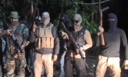 EVISTAS ARMADOS DEL CHAPARE AMENAZAN AL GOBIERNO EN MEDIO ENFRENTAMIENTOS