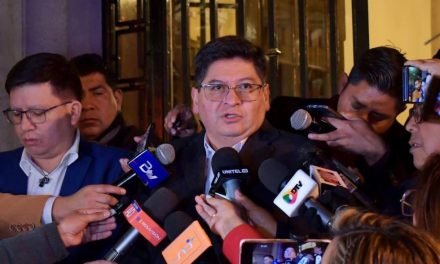 EL GOBIERNO NECESITA $US 2.600 MILLONES PARA IMPORTAR COMBUSTIBLE Y PAGO DE DEUDA