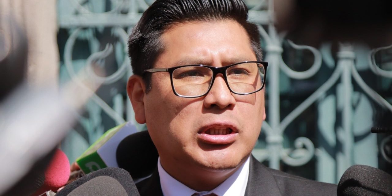 SITUACIÓN LEGAL DEL EXMINISTRO MURILLO ESTÁ EN MANOS DE UN JUEZ DEMIGRACIÓN DE EEUU