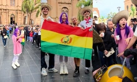 “LA CHINGUAMIGA” CAUSO REVUELO A SU PASO POR LA PLAZA 24 DE SEPTIEMBRE