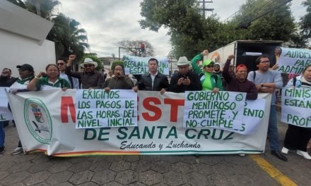 MAESTROS URBANOS MARCHAN EXIGIENDO ASCENSO DIRECTO E ÍTEMS  