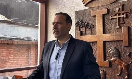 CANDIDATOS OPOSITORES CONFIRMAN ASISTENCIA AL ENCUENTRO DEL COMITÉ CÍVICO