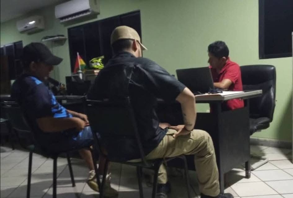 DISPARAN CONTRA BUS QUE TRANSPORTABA DELEGACIÓN DE BLOOMING A MONTERO