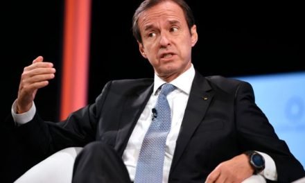 ASAMBLEÍSTA PACEÑO IMPUGNA ANTE EL TSE LA CANDIDATURA DE TUTO QUIROGA