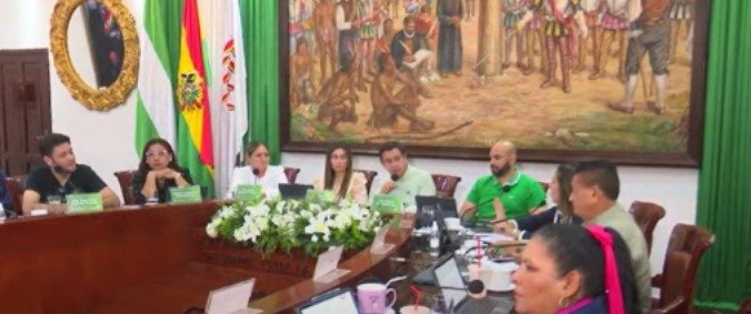 SUSPENDEN AUDIENCIA PÚBLICA DEL CONCEJO POR PUGNAS ENTRE C-A Y UCS