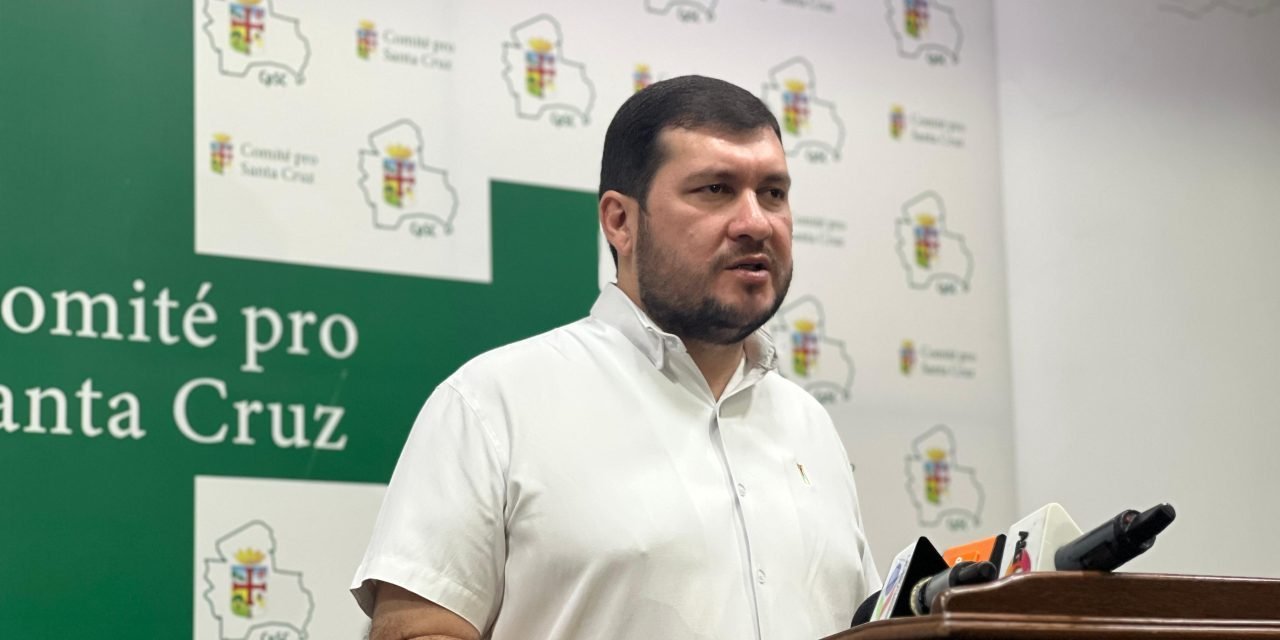 CÍVICO: “EL MAS QUEDÓ FUERA DE LA HISTORIA DEL PAÍS”