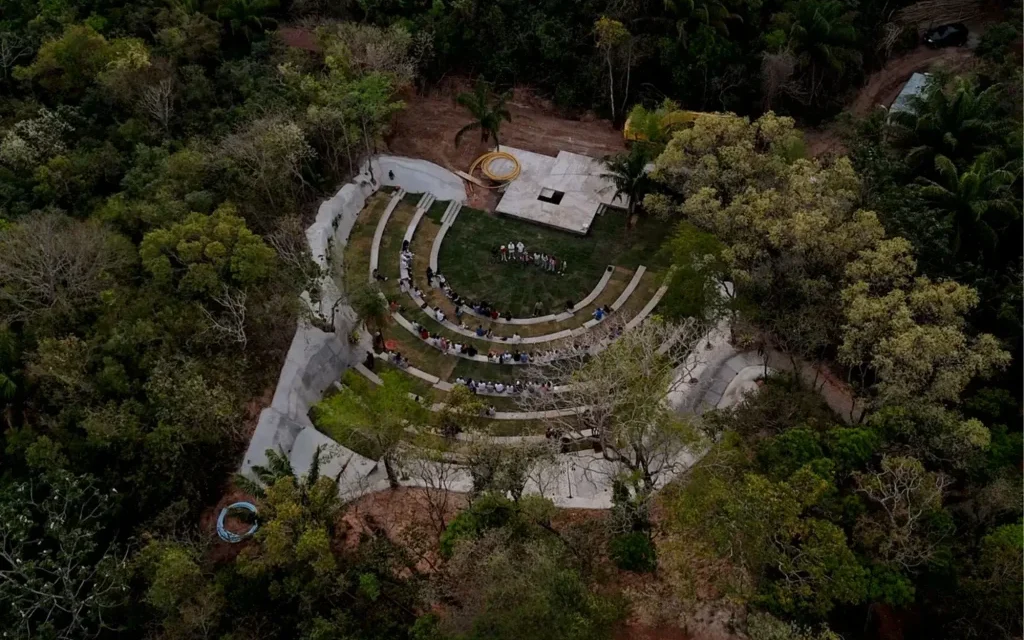 EL TEATRO DE LA SELVA: UN NUEVO ESPACIO CULTURAL Y NATURAL EN PORONGO