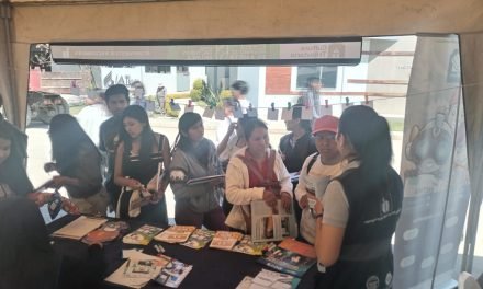 PROMUEVEN LA CULTURA TRIBUTARIA EN FERIA INTERACTIVA REALIZADA EN VINTO, COCHABAMBA