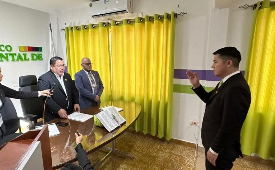 ALEXANDER MENDOZA ASUME FISCALÍA DE BENI TRAS AMENAZAS A BALDERAS