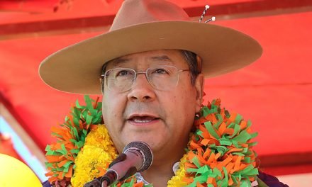 ARCE: “EN UNIDAD DEBEMOS SALIR A LAS CALLES Y EMPEZAR LA LUCHA”