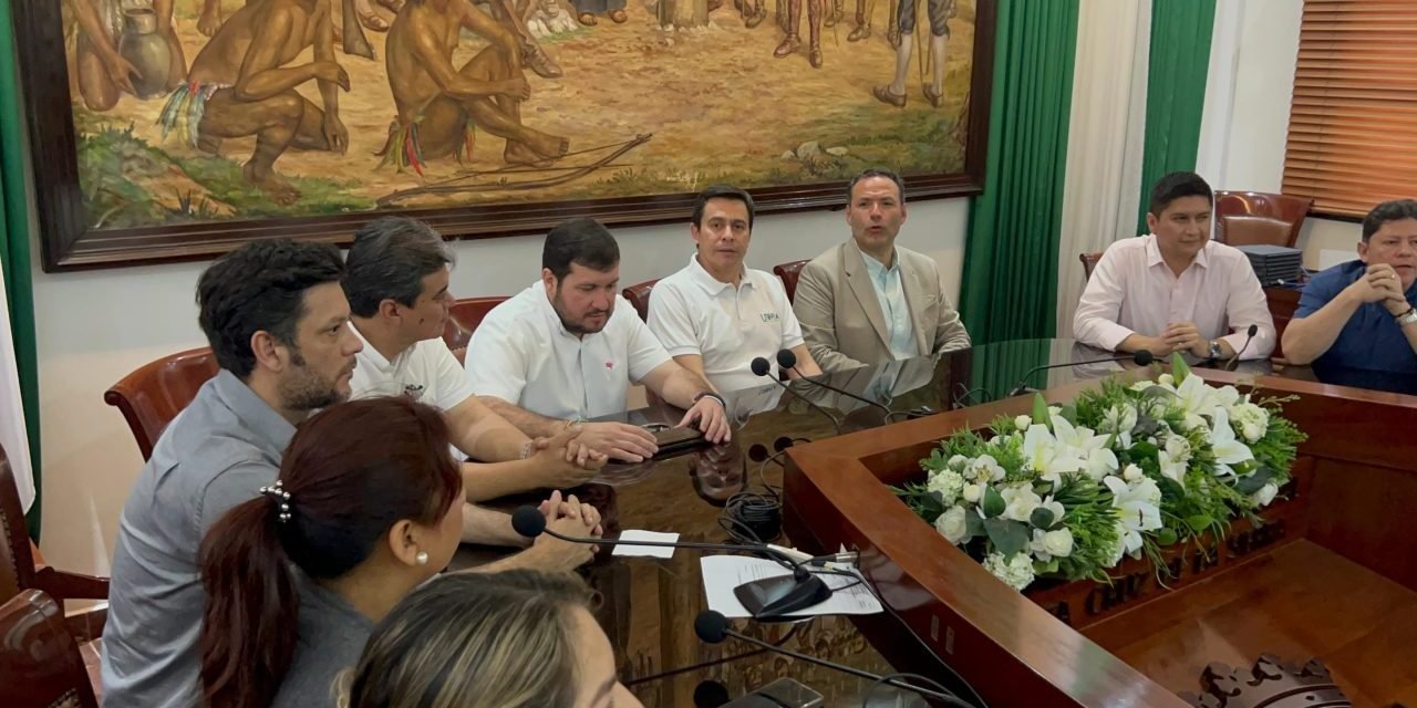 COMITÉ CÍVICO EXPRESA PREOCUPACIÓN POR CONFLICTOS EN EL CONCEJO MUNICIPAL DE SANTA CRUZ