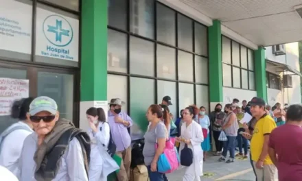 TRABAJADORES DE SALUD ALERTAN: “SI NO PAGAN, EL LUNES HABRÁ NUEVAS MEDIDAS”