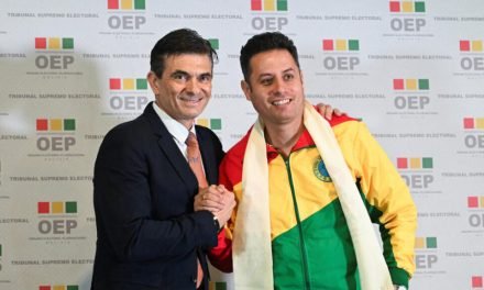 RODRIGO PAZ NIEGA DISTANCIAMIENTO CON SU VICEPRESIDENTE ELECTO EDMAND LARA