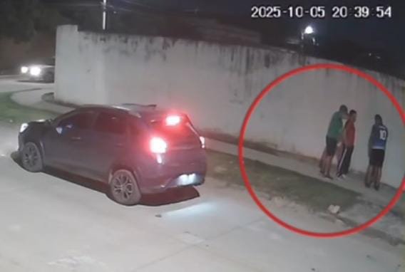 DETIENEN A PRESUNTOS POLICÍAS TRAS ATRACAR A UNA PAREJA EN LA ZONA SUR