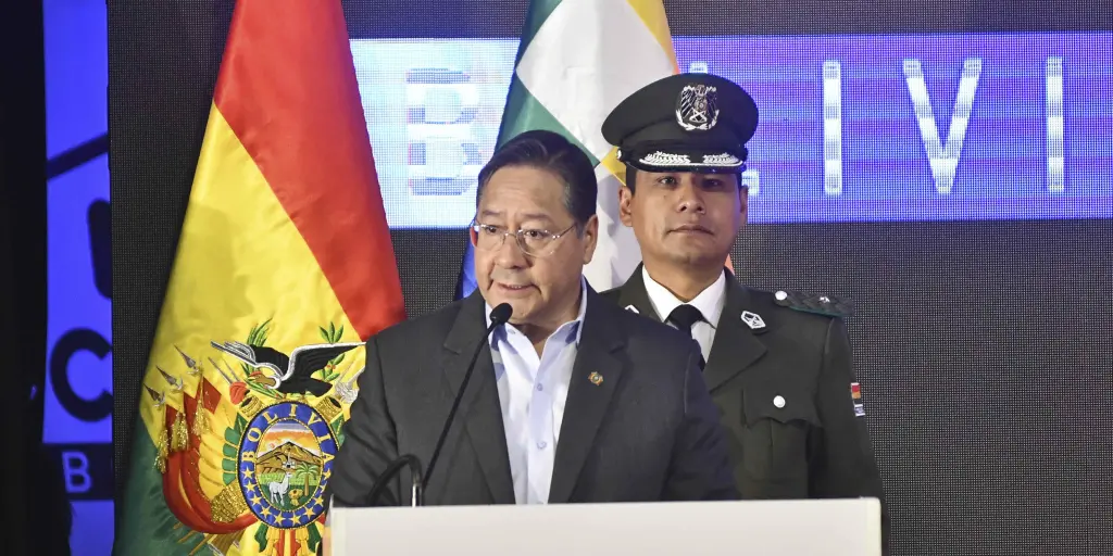 ARCE CANCELA VIAJE A BRASIL Y PRIORIZA LA TRANSICIÓN CON EL PRESIDENTE ELECTO RODRIGO PAZ