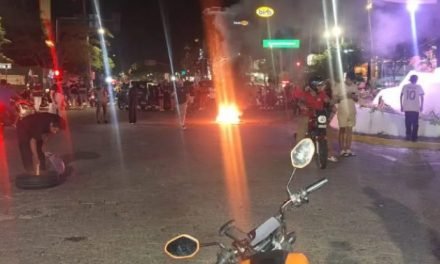 PROTESTAS Y TENSIÓN TRAS RESULTADOS PRELIMINARES DEL BALOTAJE EN BOLIVIA