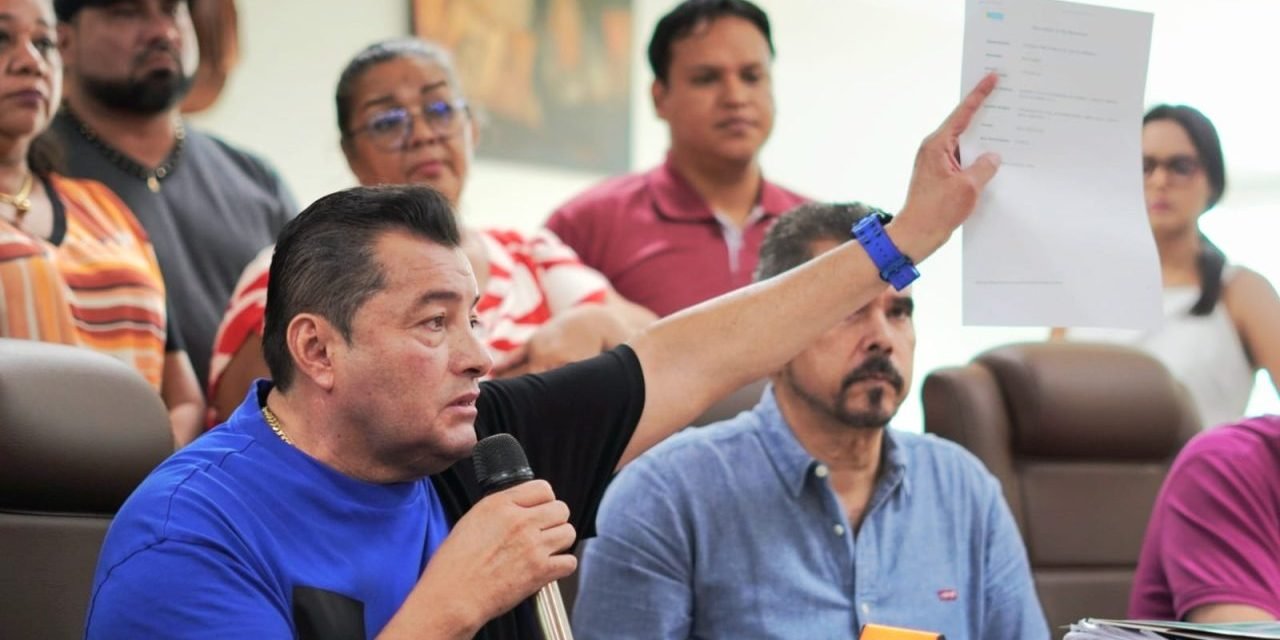 “ESTO NO PUEDE SEGUIR ASÍ”: JHONNY FERNÁNDEZ CRITICA NUEVOS PAROS EN SALUD