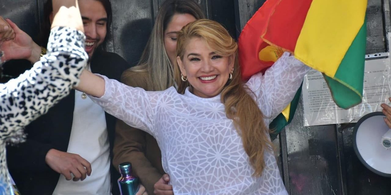 JEANINE ÁÑEZ CONFIRMA QUE ASISTIRÁ A LOS ACTOS DE POSESIÓN PRESIDENCIAL EN LA PAZ