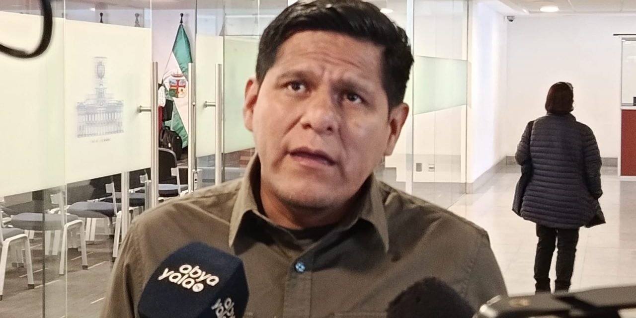 ROLANDO PACHECO SE POSTULA A LA VICEPRESIDENCIA DE LA BRIGADA PARLAMENTARIA CRUCEÑA