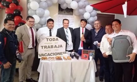 UAGRM PROMUEVE APRENDIZAJE PRÁCTICO CON FERIA DE CIENCIA JURÍDICA