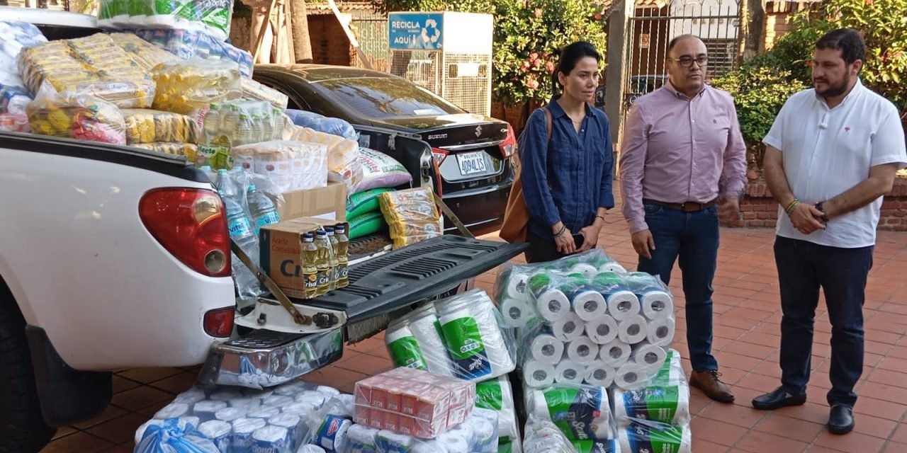 TSE ENTREGA AYUDA HUMANITARIA A FAMILIAS DAMNIFICADAS DE SAMAIPATA Y ACHIRA