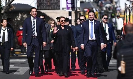 BOLIVIA RECIBE A DELEGACIONES INTERNACIONALES EN VÍSPERAS DE LA POSESIÓN DE RODRIGO PAZ