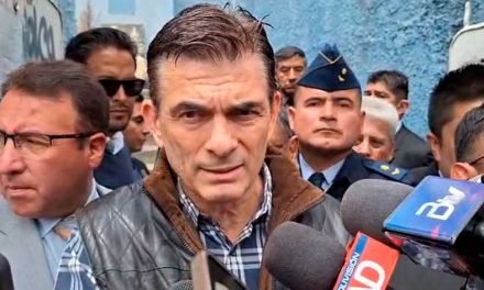 PAZ: “DIALOGARÉ CON LARA CUANDO REGRESE; LOS VICEMINISTERIOS SON LEGALES”