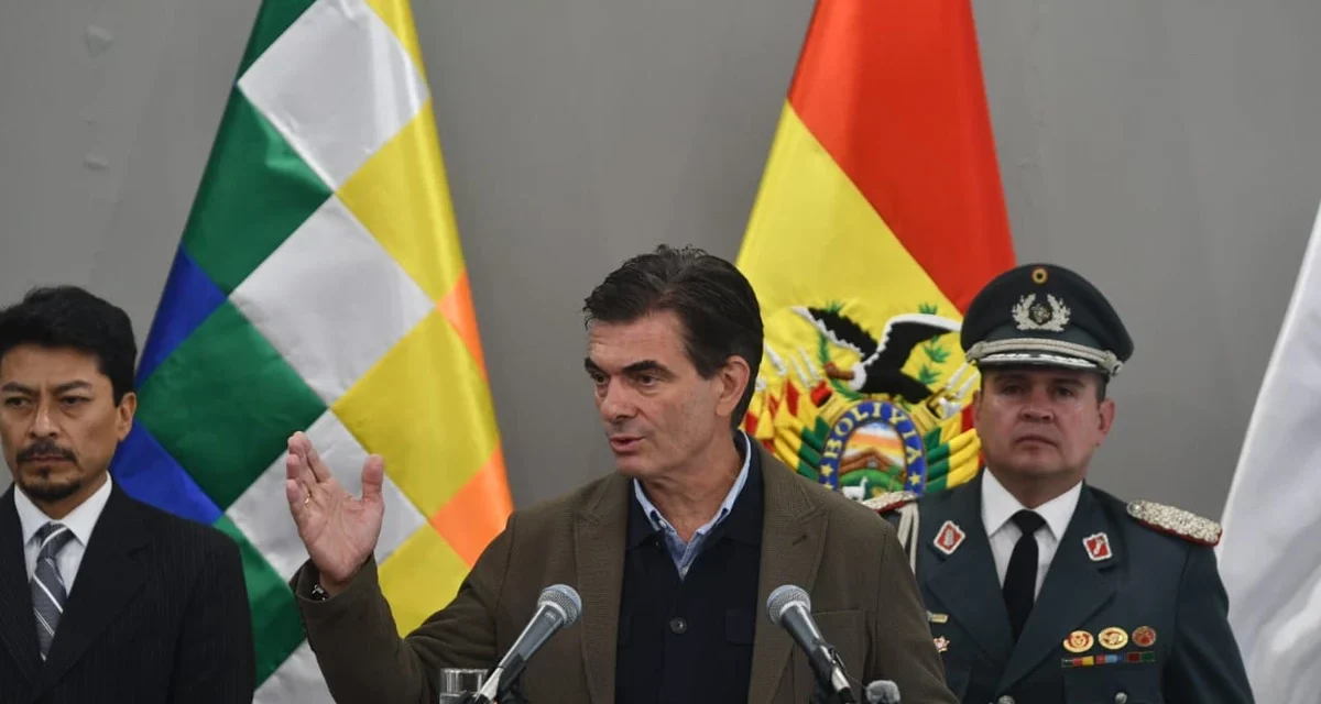 PRESIDENTE AFIRMA QUE RECURSOS ESTATALES DESVIADOS AFECTARON HARINA Y COMBUSTIBLES