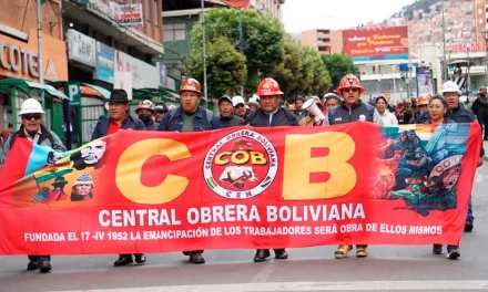 GOBIERNO CONVOCA A LA COB A DIÁLOGO PARA TRATAR EL DECRETO SUPREMO 5503