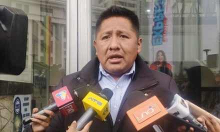 TRANSPORTE LIBRE EXIGE ALERTA MIGRATORIA TRAS FUGA DE ARMIN DORGATHEN