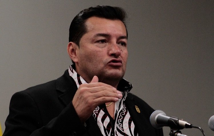 AUDIENCIA DE JOHNNY FERNÁNDEZ POR EL CASO MUTUALISTA QUEDA SUSPENDIDA HASTA 2026